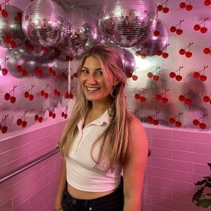 Meet your Posher, Angela